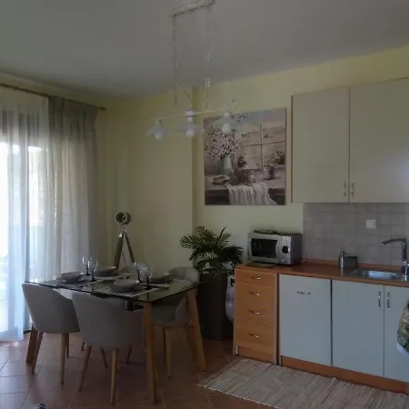 Villa Nadia Nea Skioni